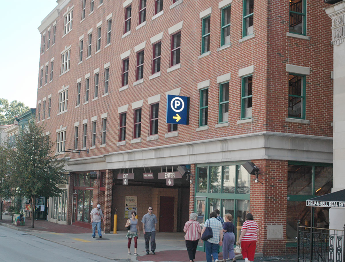 Bicentennial Garage